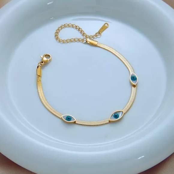 18K Gold Plated Evil Eye Bracelet - Picture 5 of 5